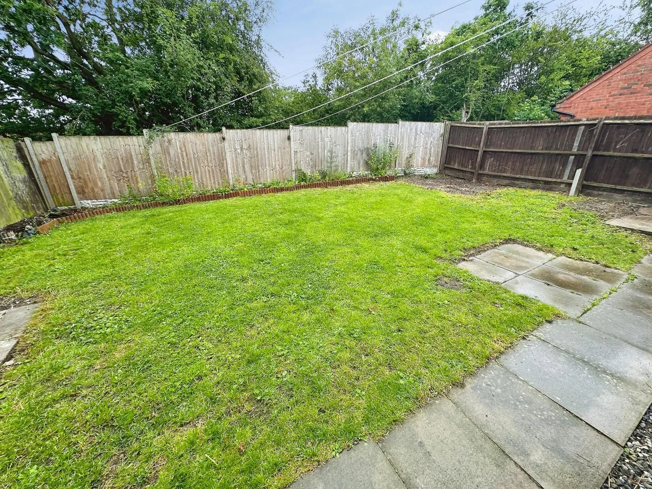 Stirling Close, Church Gresley, DE11, photo 10