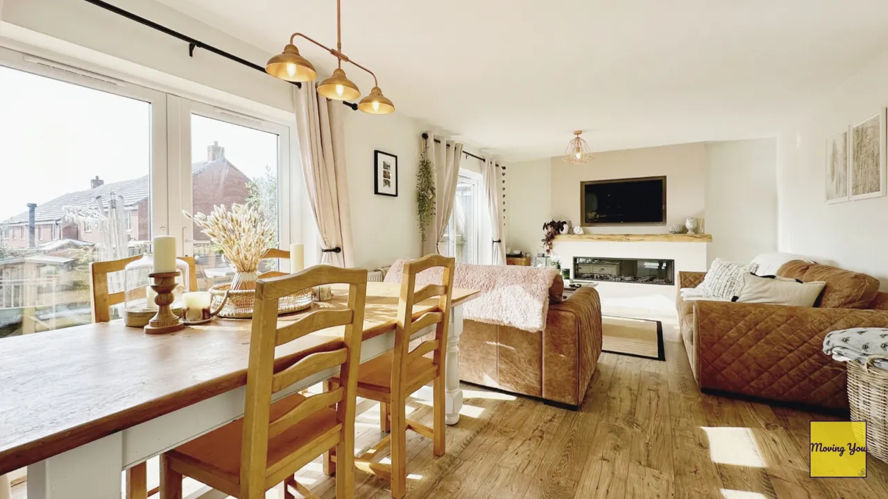 Clos Y Lili, Coity, Bridgend, Mid Glamorgan, photo 4