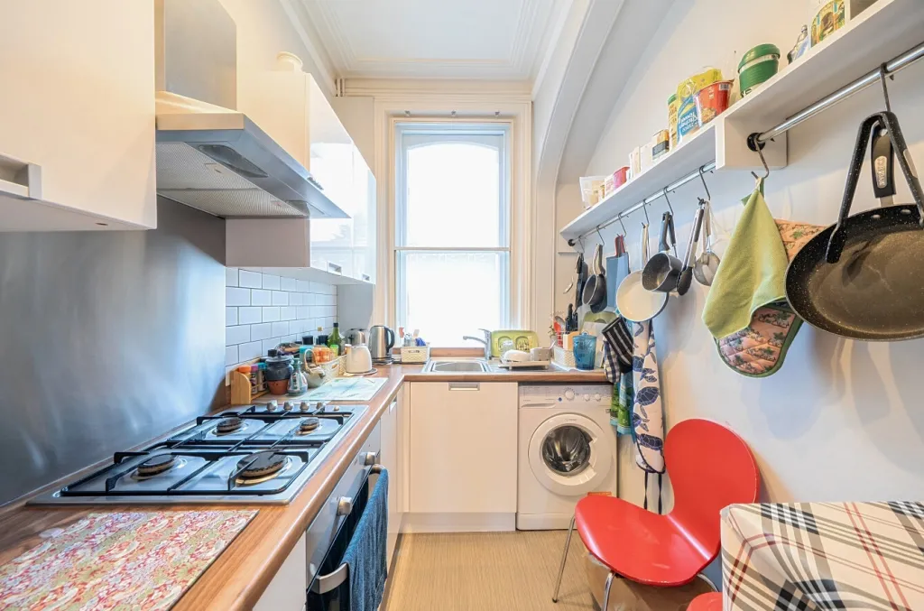 Finchley Road, Hampstead, NW3, photo 15