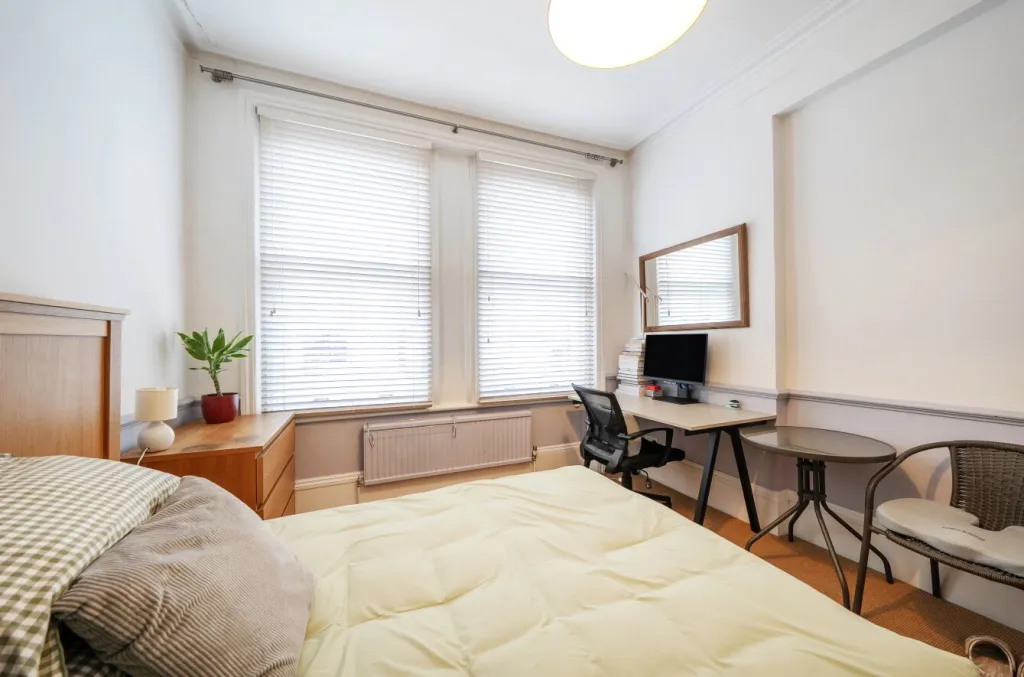 Finchley Road, Hampstead, NW3, photo 14