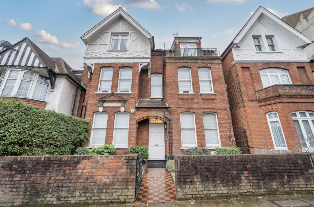 Finchley Road, Hampstead, NW3, photo 12