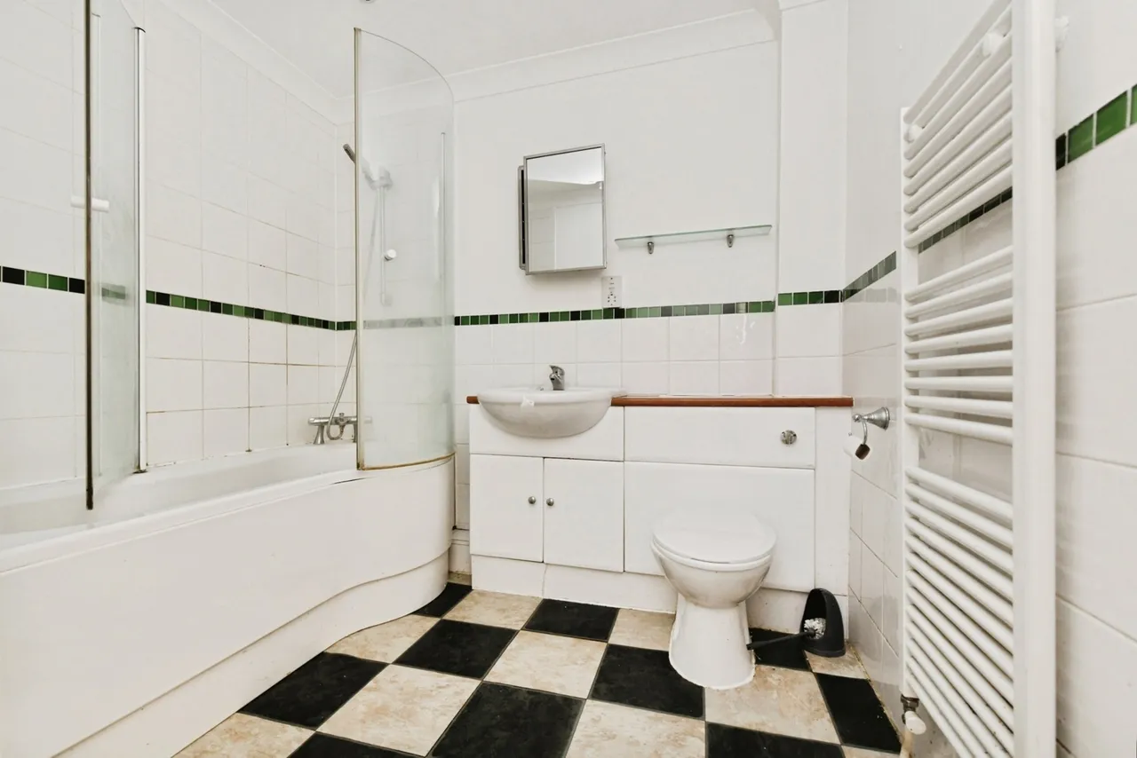Clockhouse Way, Braintree, Essex, CM7, photo 13