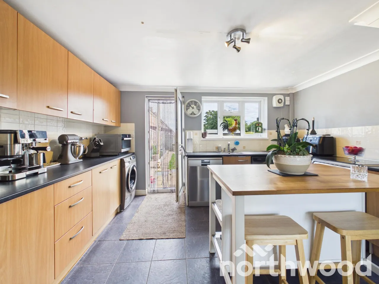 Bean Close, Great Chart, TN23, photo 4