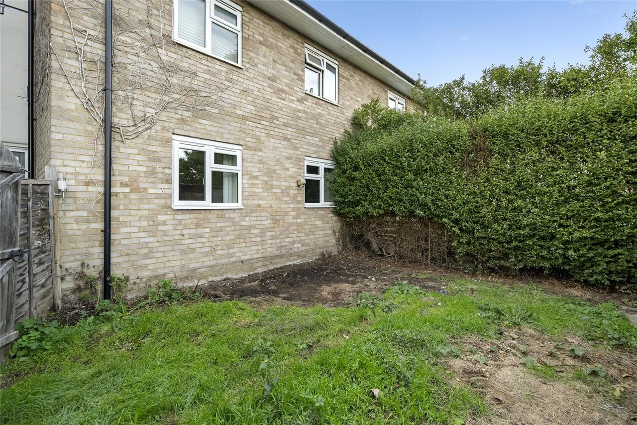 Garson Road, Esher, KT10, photo 8