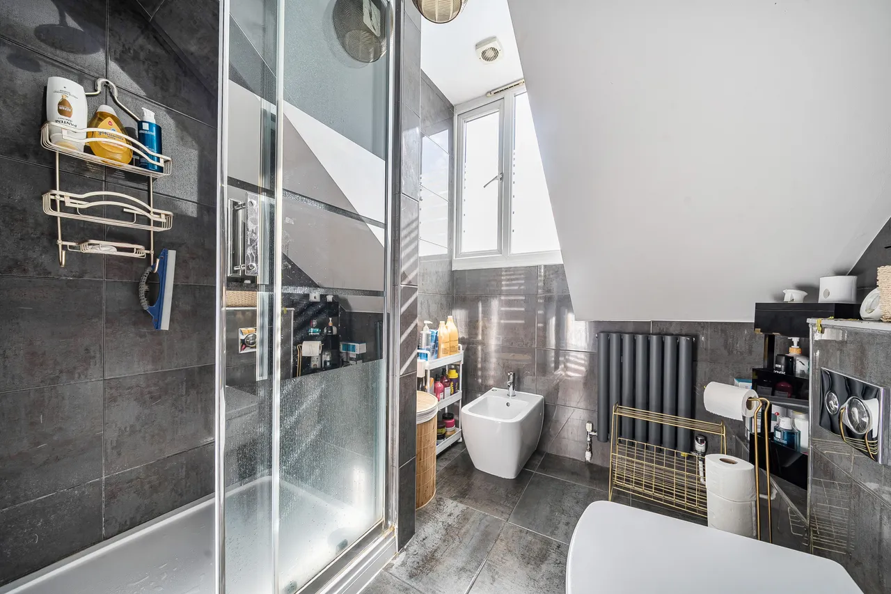 Flat 1, 1c Taffy's How, Mitcham, photo 4