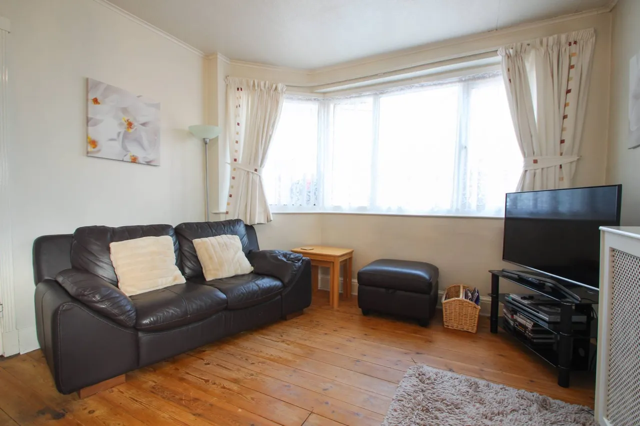 Lawford Gardens, Dartford, photo 3