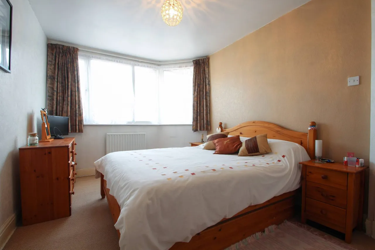 Lawford Gardens, Dartford, photo 7
