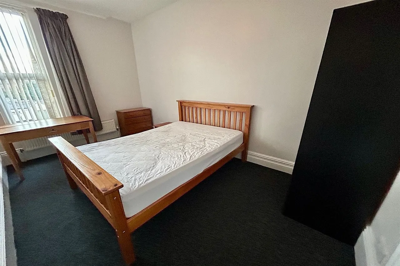 Wilmslow Road, Manchester, photo 14