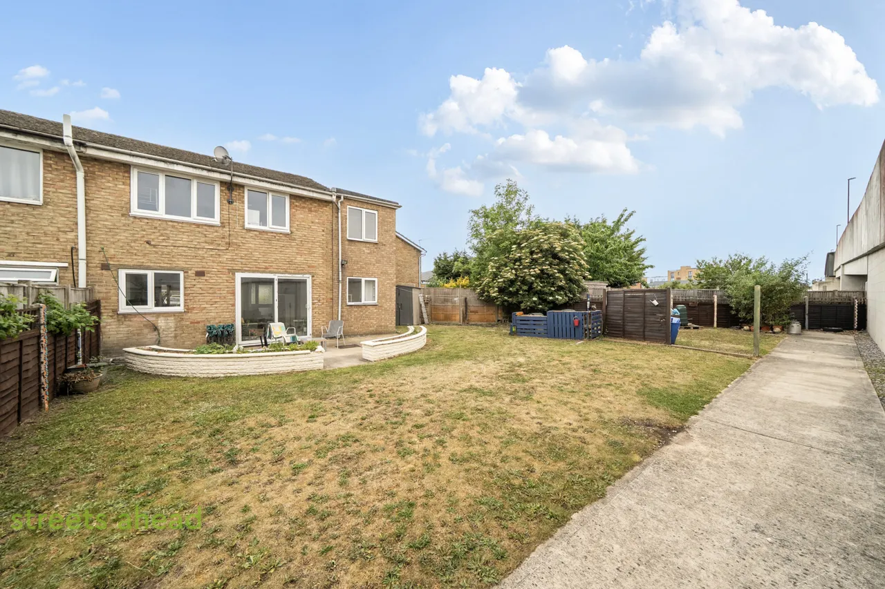 Sutton Gardens, Croydon, CR0, photo 20