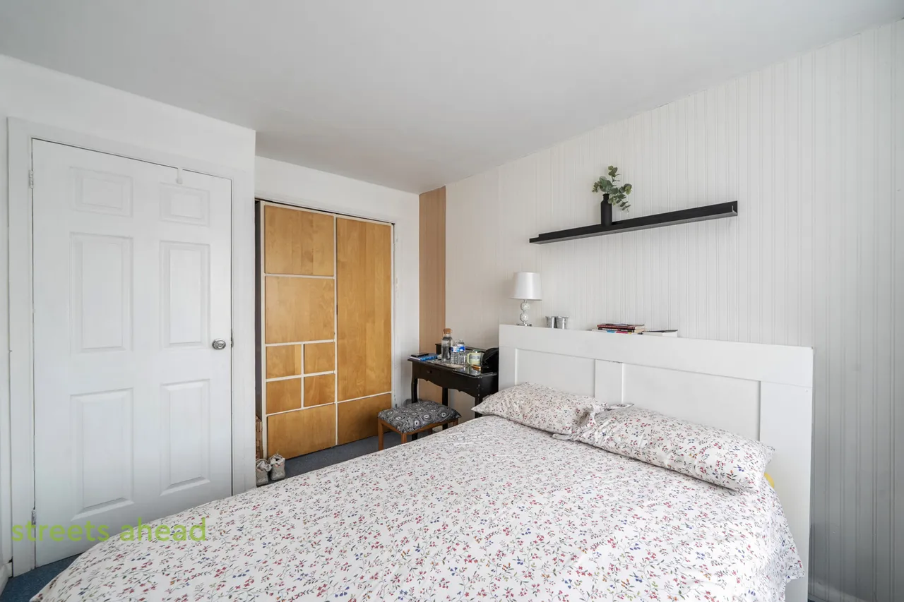 Sutton Gardens, Croydon, CR0, photo 9