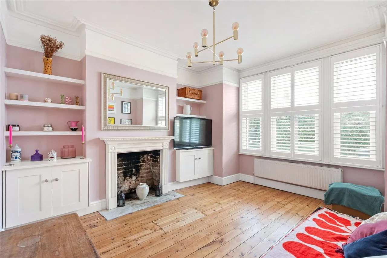 2 bed flat for sale — Casewick Road, West Norwood, London, SE27