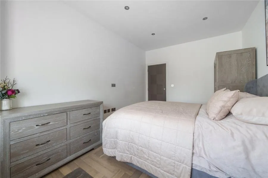 Smithys Mews, London, E10, photo 10
