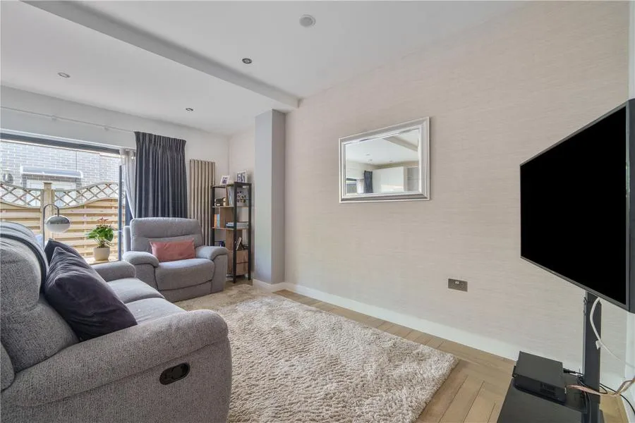 Smithys Mews, London, E10, photo 19