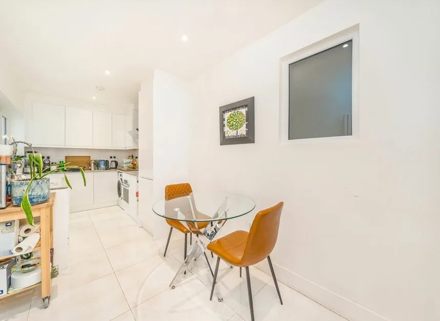 Fortis Green Avenue, Muswell Hill, N2, photo 11