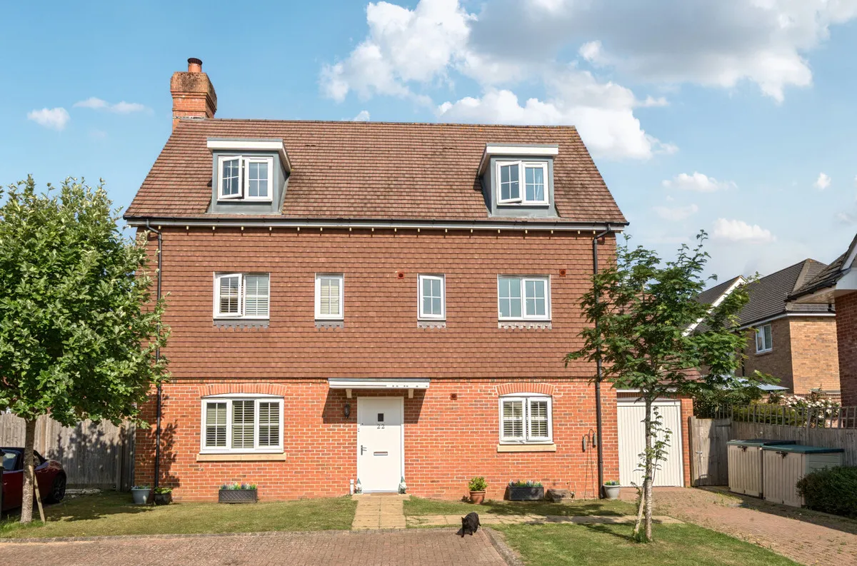 Pulborough, RH20 1FS, photo 13