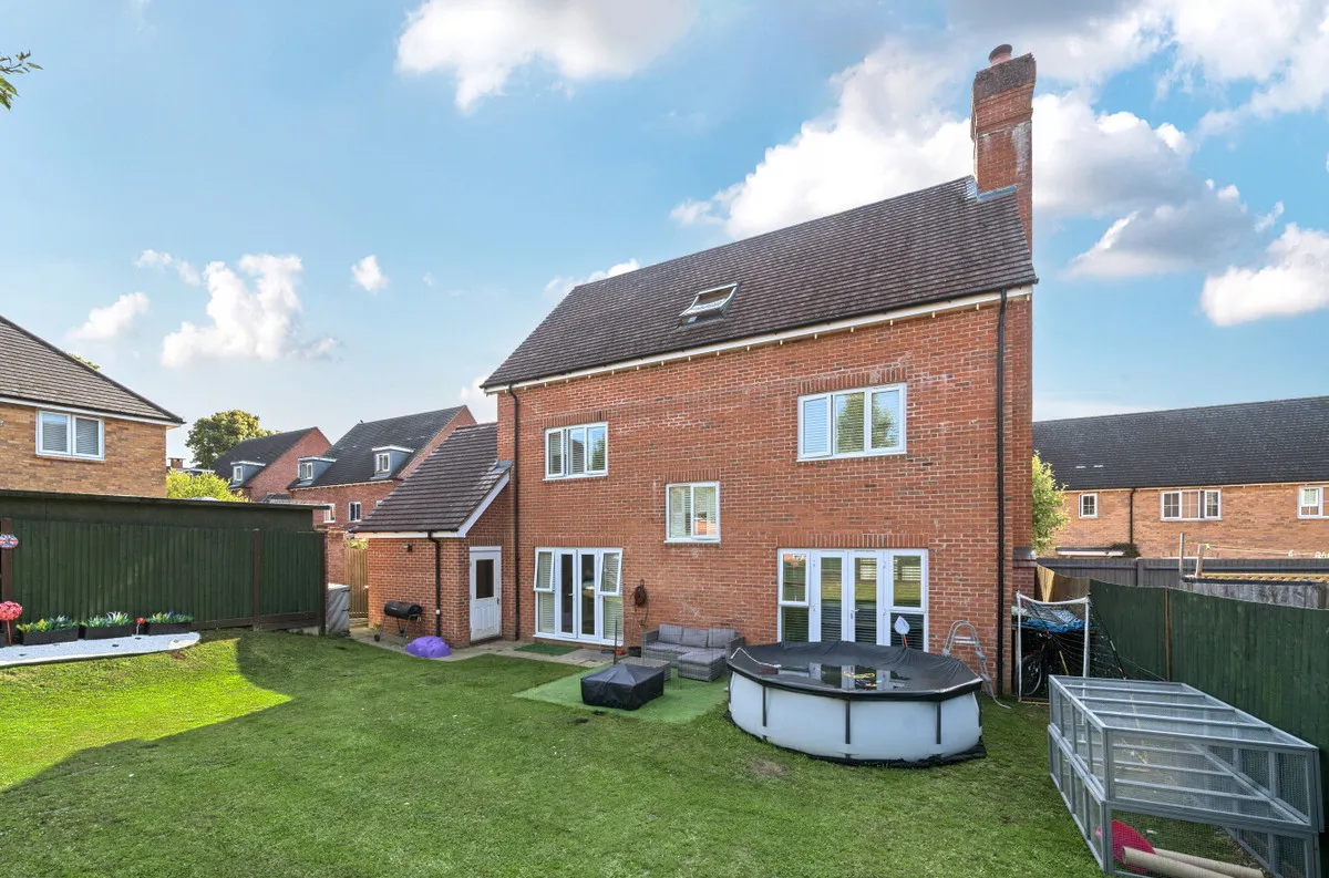5 bed house for sale — Pulborough, RH20 1FS