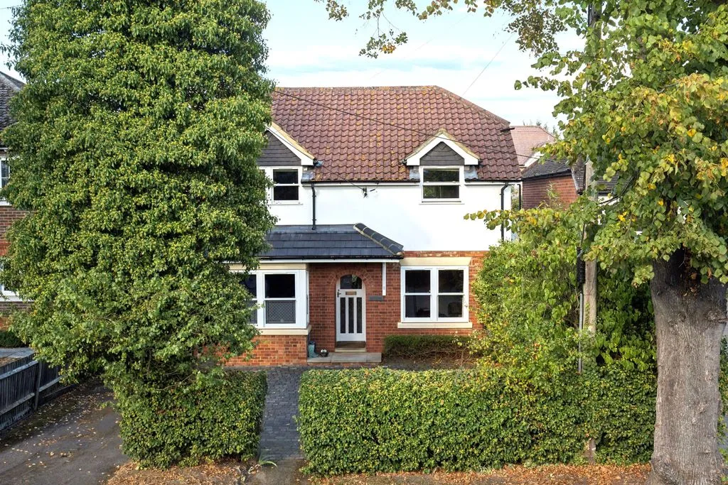 4 bed house for sale, Lower Road, Cookham, SL6