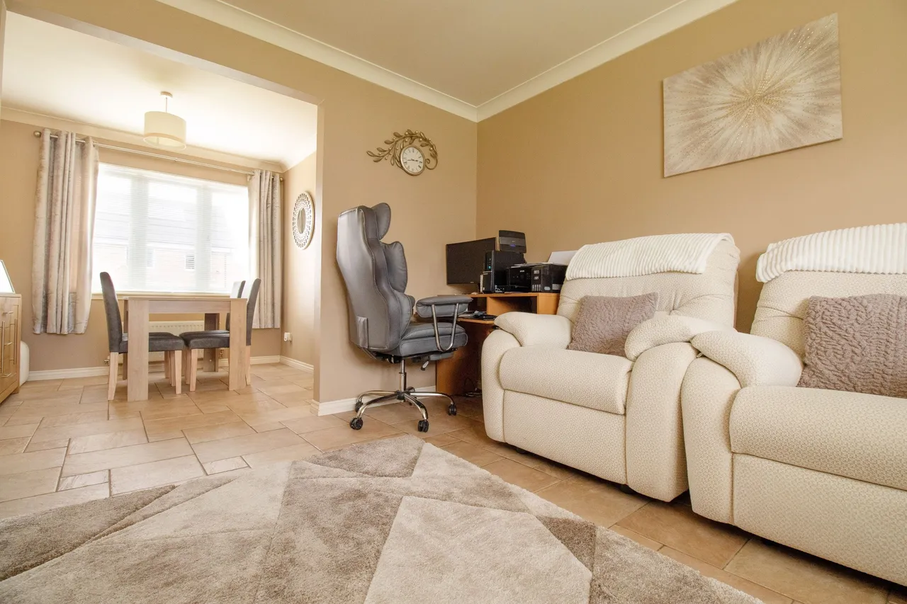 Bourtree Crescent, Law, Carluke, photo 3