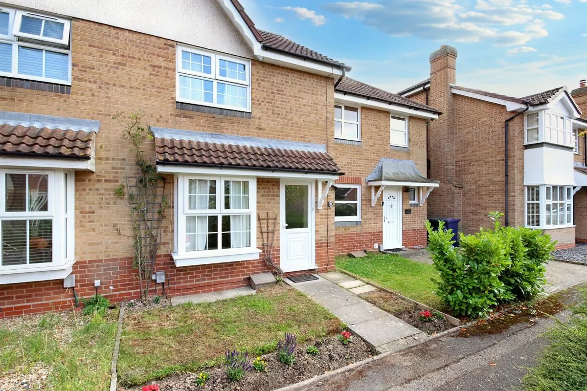 2 bed house to rent, Kristiansand Way, Letchworth Garden City, SG6