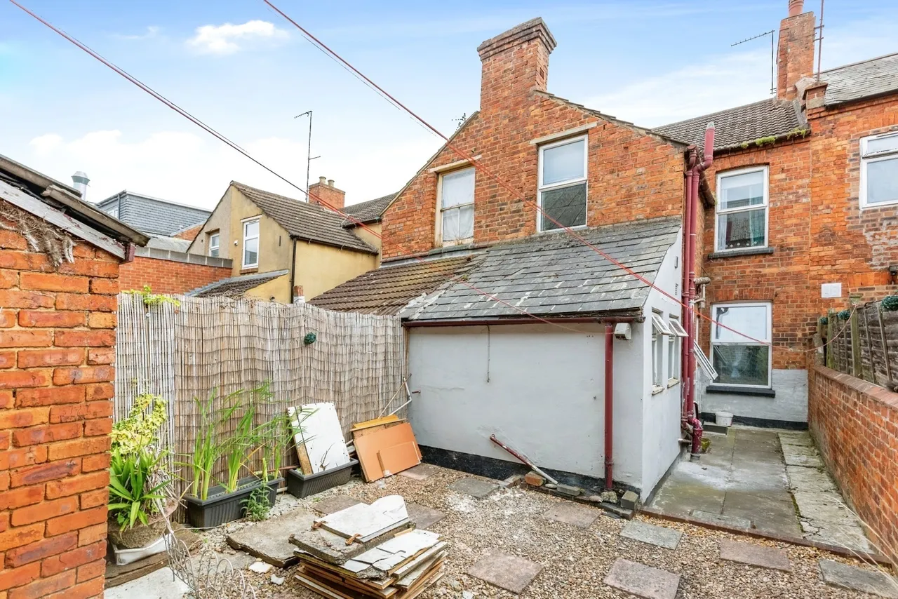 Weedon Road, Northampton, Northamptonshire, NN5, photo 15