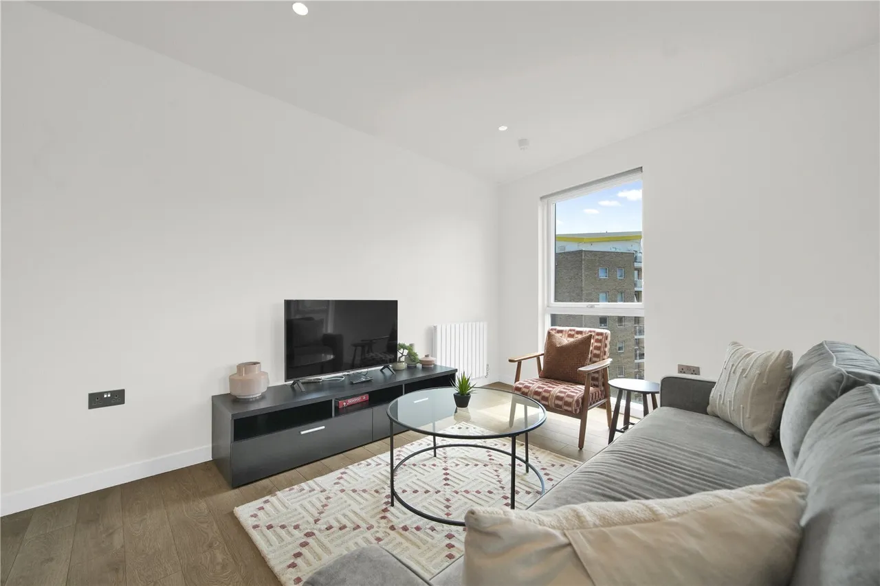 Vitruvian Court, Limehouse Basin, E14, photo 12