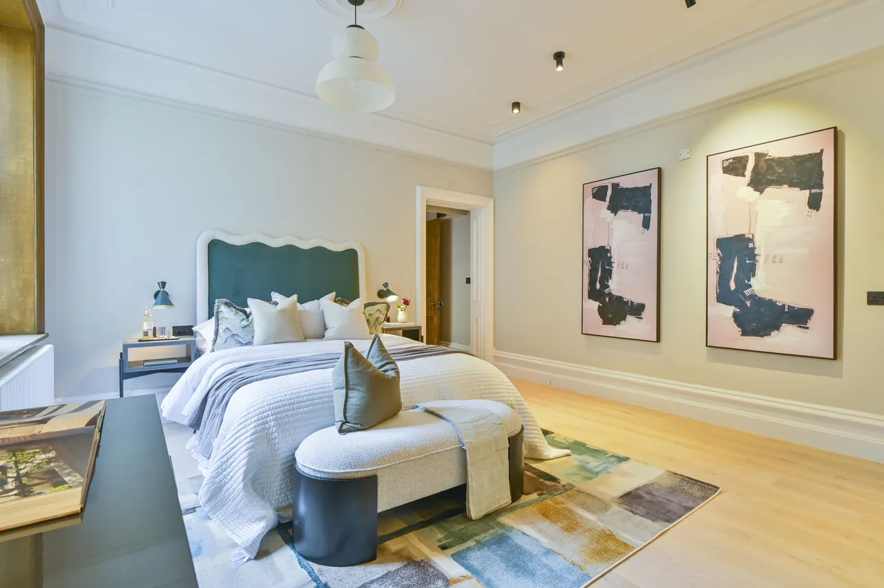 7 Bristol House, Southampton Row, London, photo 6