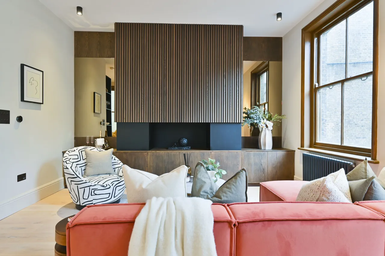 7 Bristol House, Southampton Row, London, photo 3