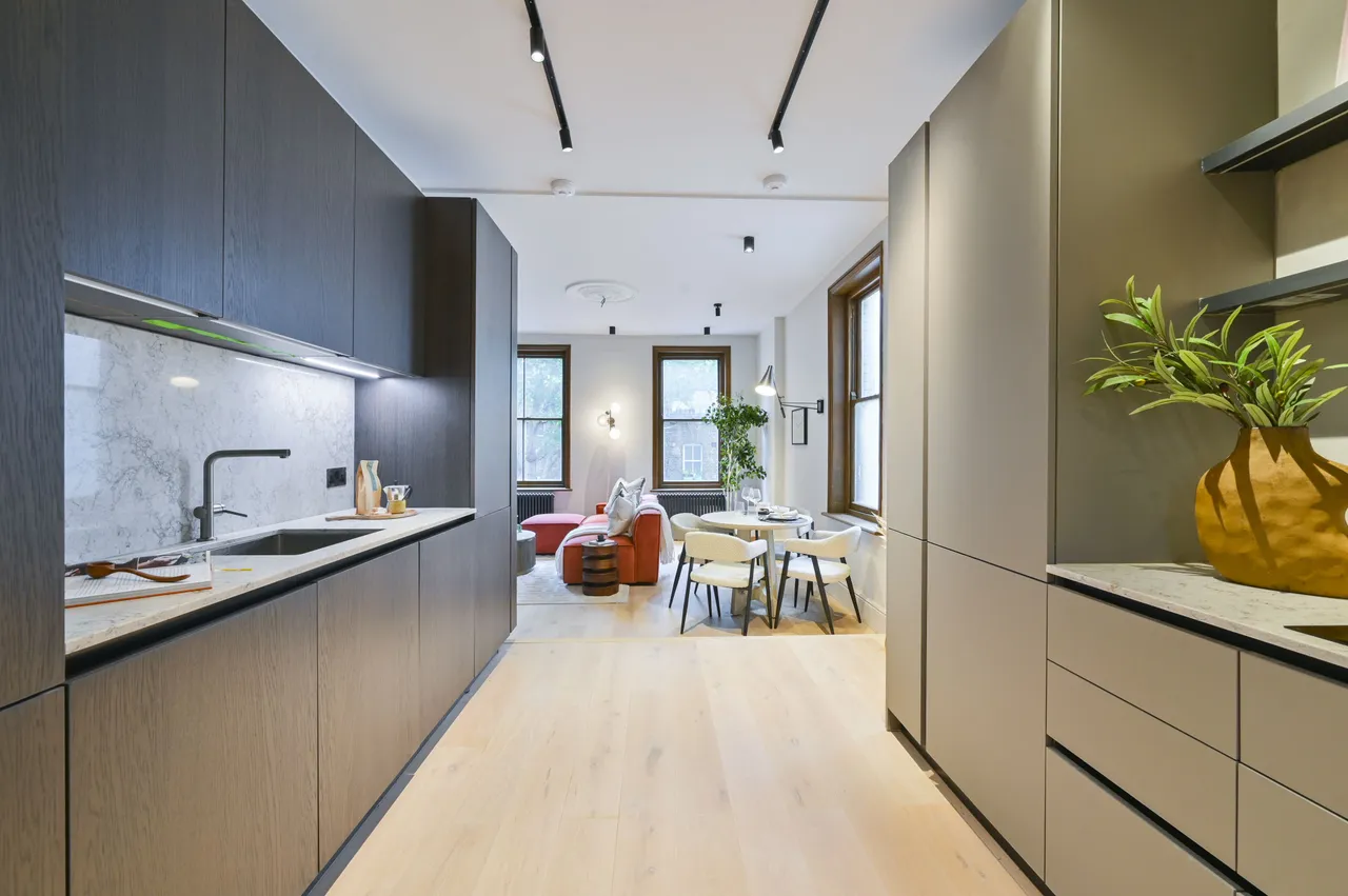 7 Bristol House, Southampton Row, London, photo 5