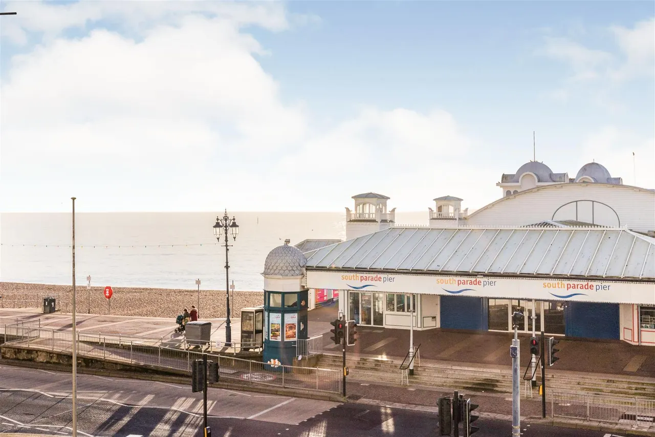 South Parade, Southsea, PO4, photo 10