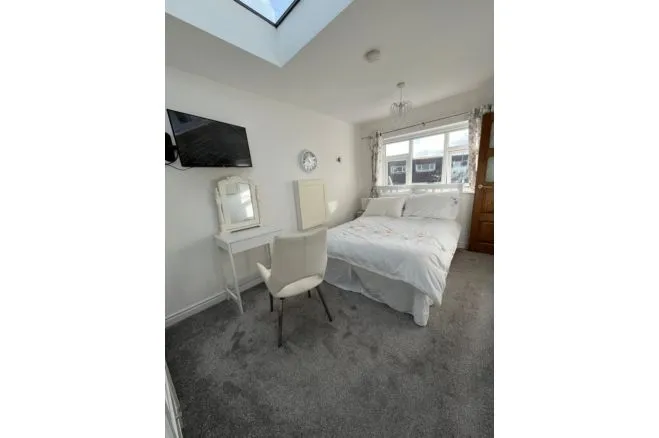 St. Thomas's Road, Rossendale, BB4, photo 11