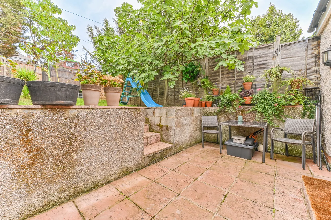 Flat 1, 12 Dale Park Road, London, photo 9