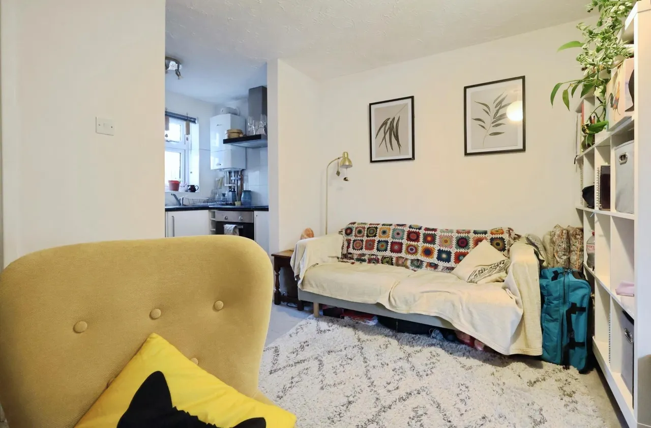 St. Annes Court, St. Annes Road, Hitchin, photo 3