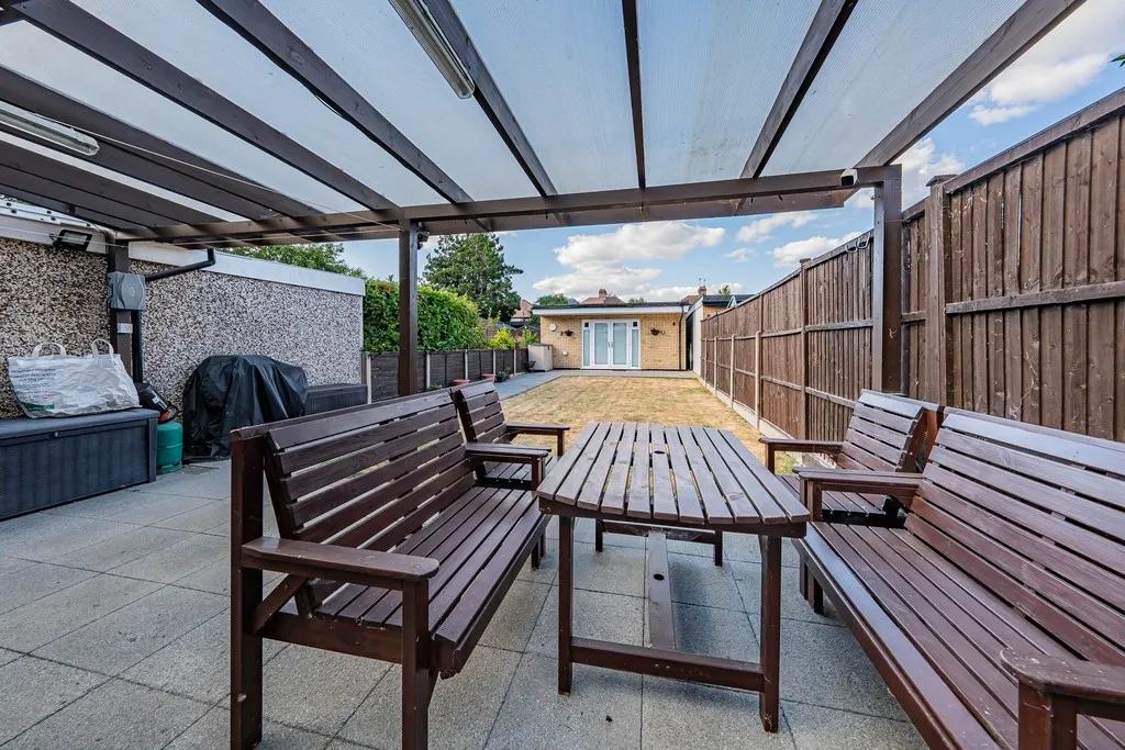 Weald Road, Hillingdon, UB10, photo 8