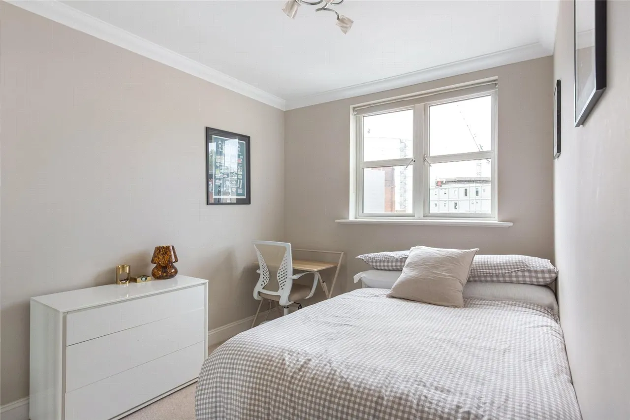 Kennington Lane, London, SE11, photo 9