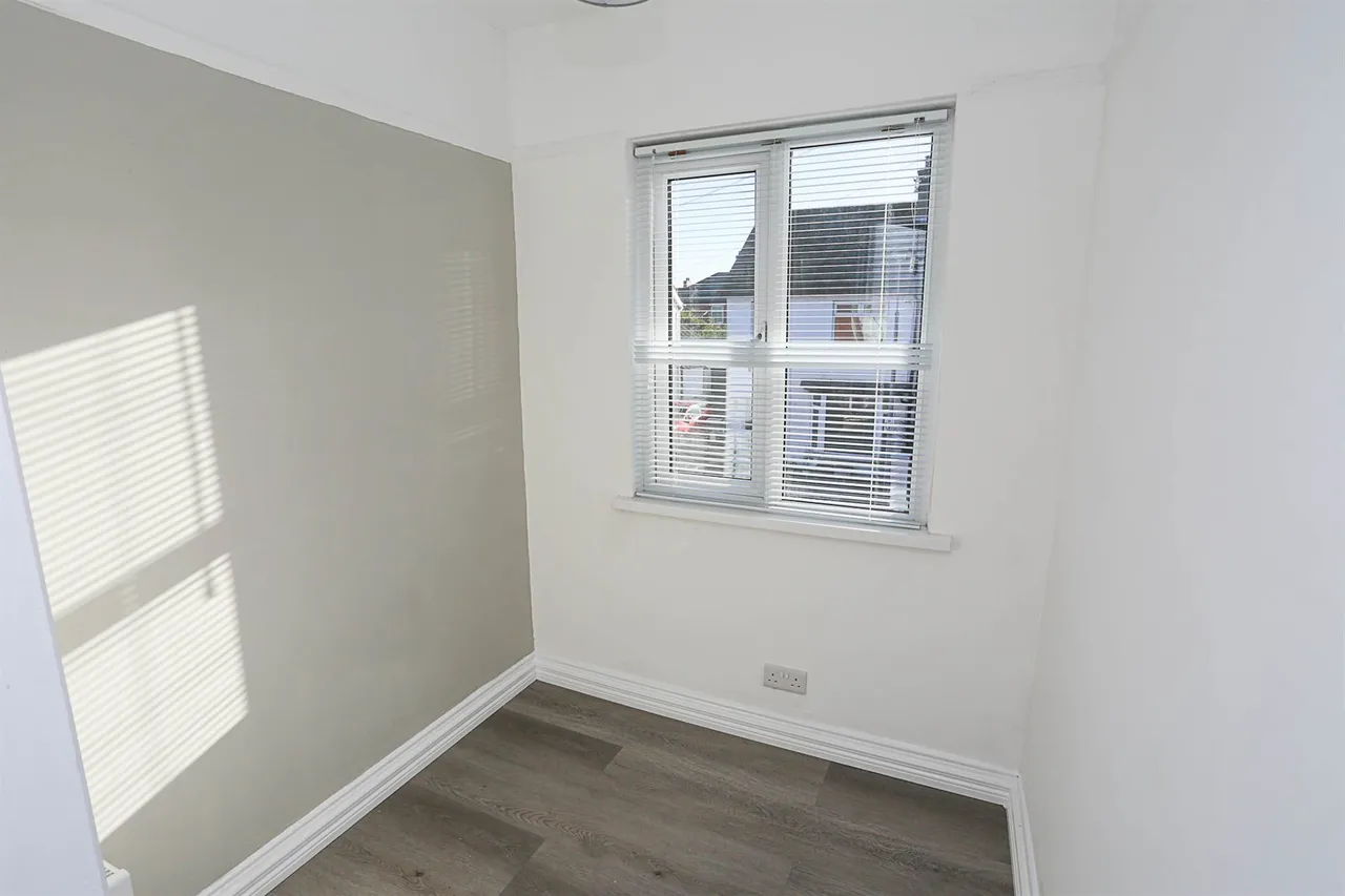 Loopland Drive, Belfast, BT6, photo 16