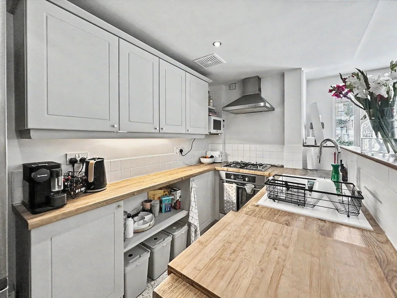 Broadgate Lane, Horsforth, LS18, photo 12