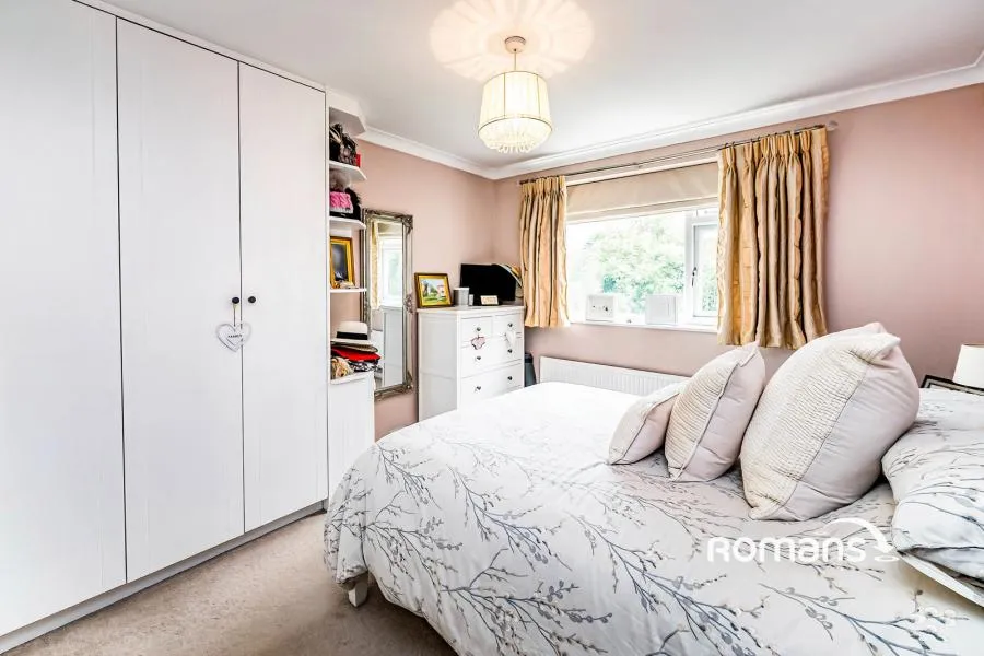 Lillibrooke Crescent, Maidenhead, SL6, photo 5