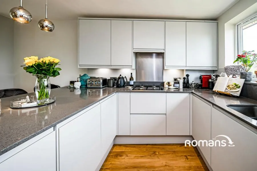 Lillibrooke Crescent, Maidenhead, SL6, photo 4