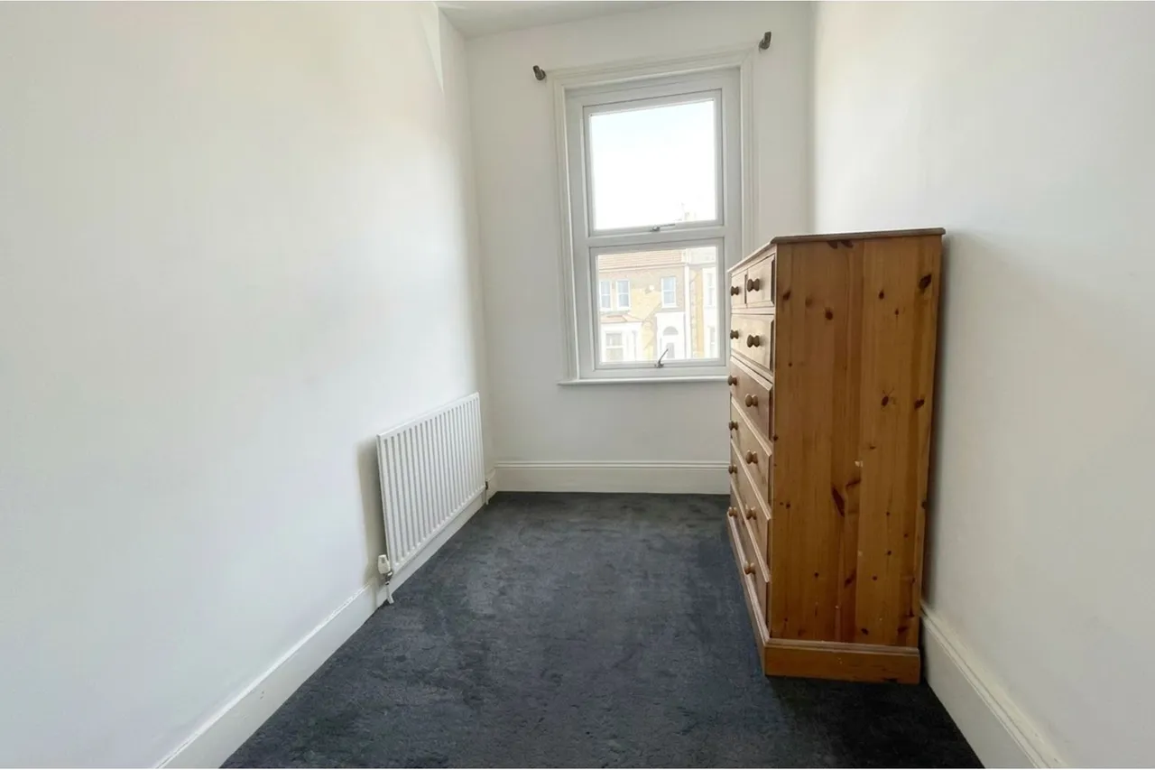Herbert Road, London, SE18, photo 9