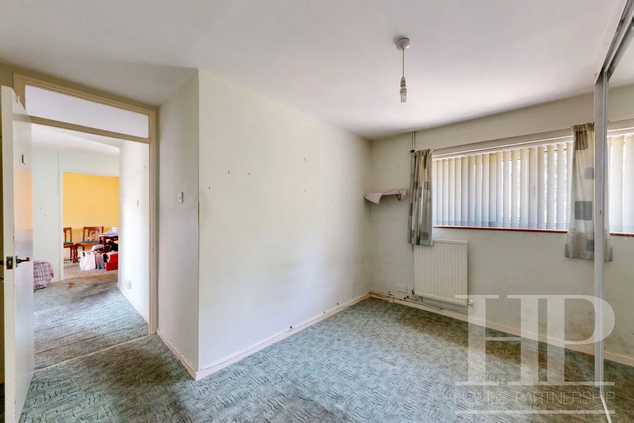 Forester Road, Crawley, RH10, photo 4