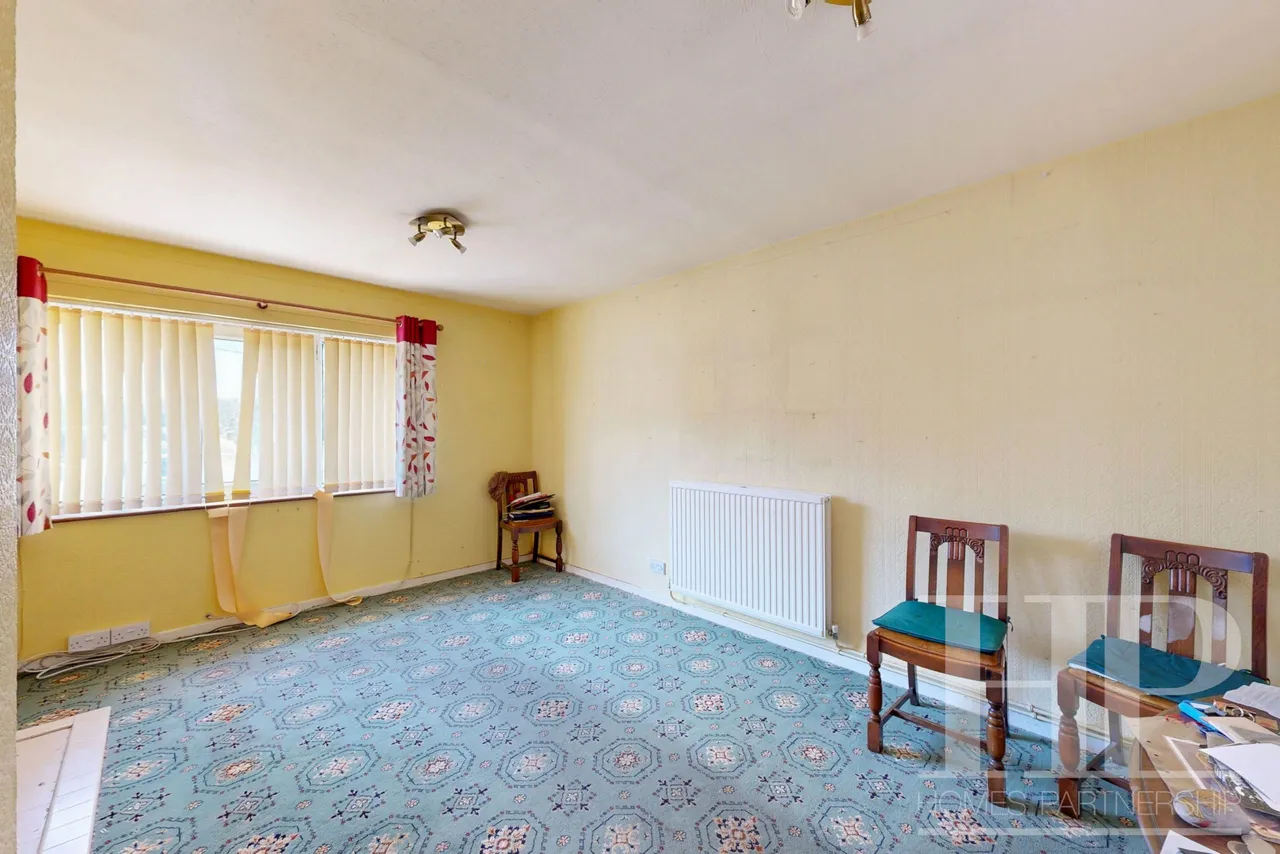 Forester Road, Crawley, RH10, photo 6