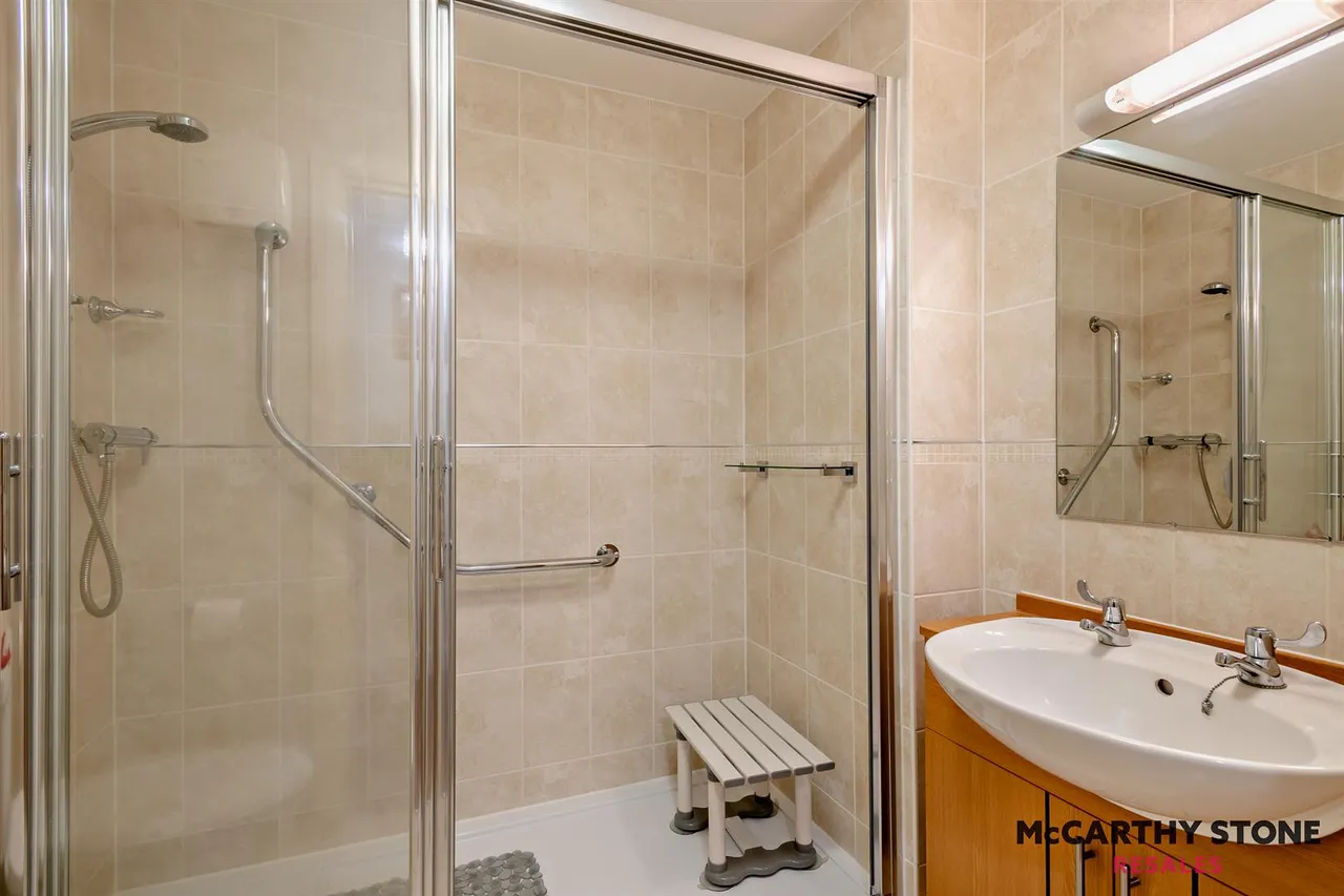 Yarmouth Road, Thorpe St. Andrew, NR7, photo 24