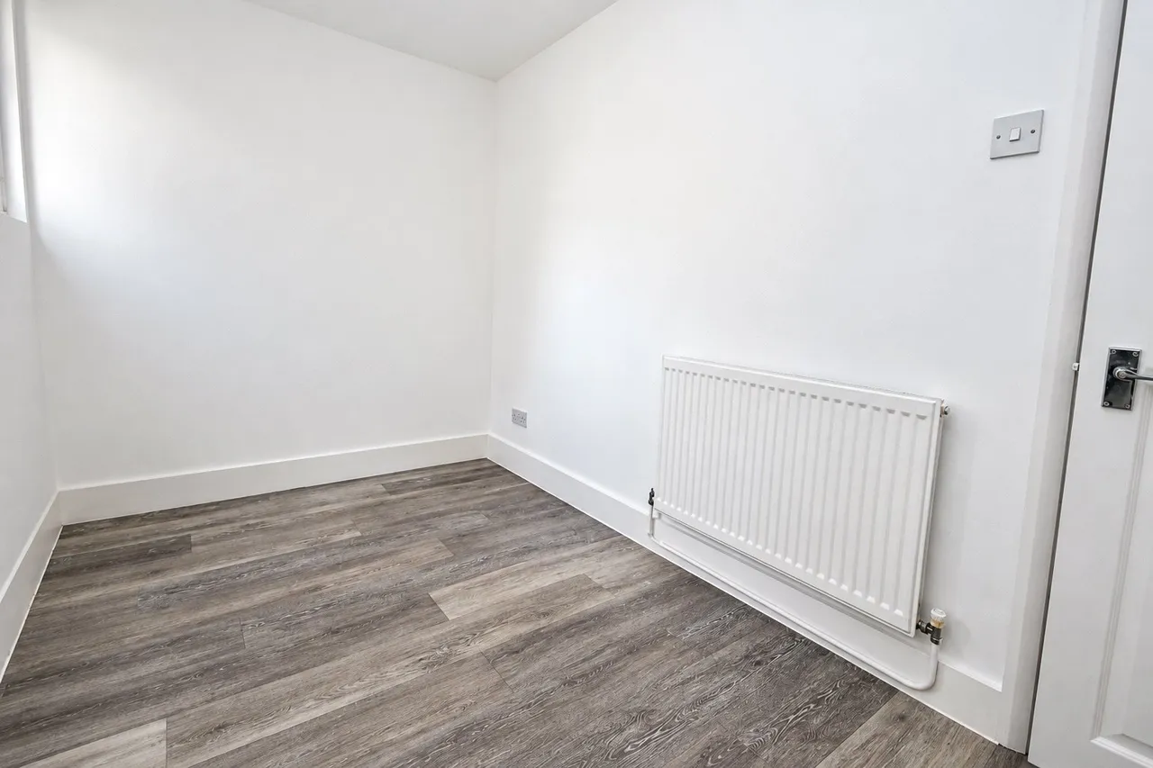 Manor Road, London, SE25, photo 11