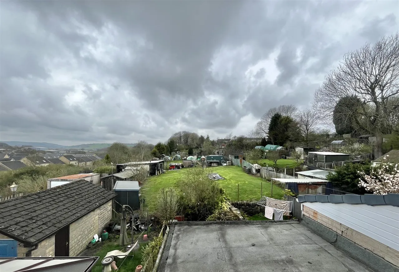 New Road, Tintwistle, SK13, photo 2