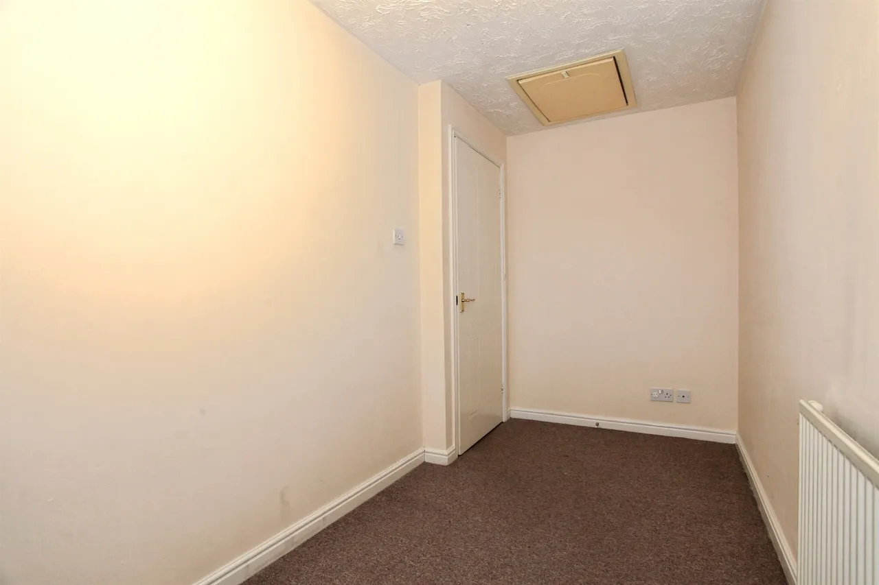 Turnstone Way, Peterborough, PE2, photo 10