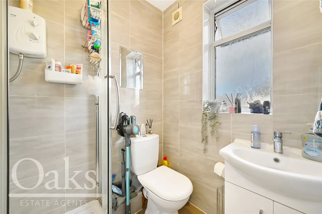 Stockport Road, Streatham Vale, SW16, photo 8