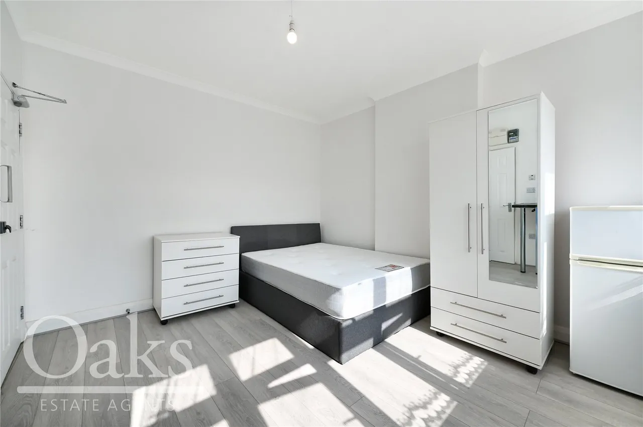 Stockport Road, Streatham Vale, SW16, photo 5