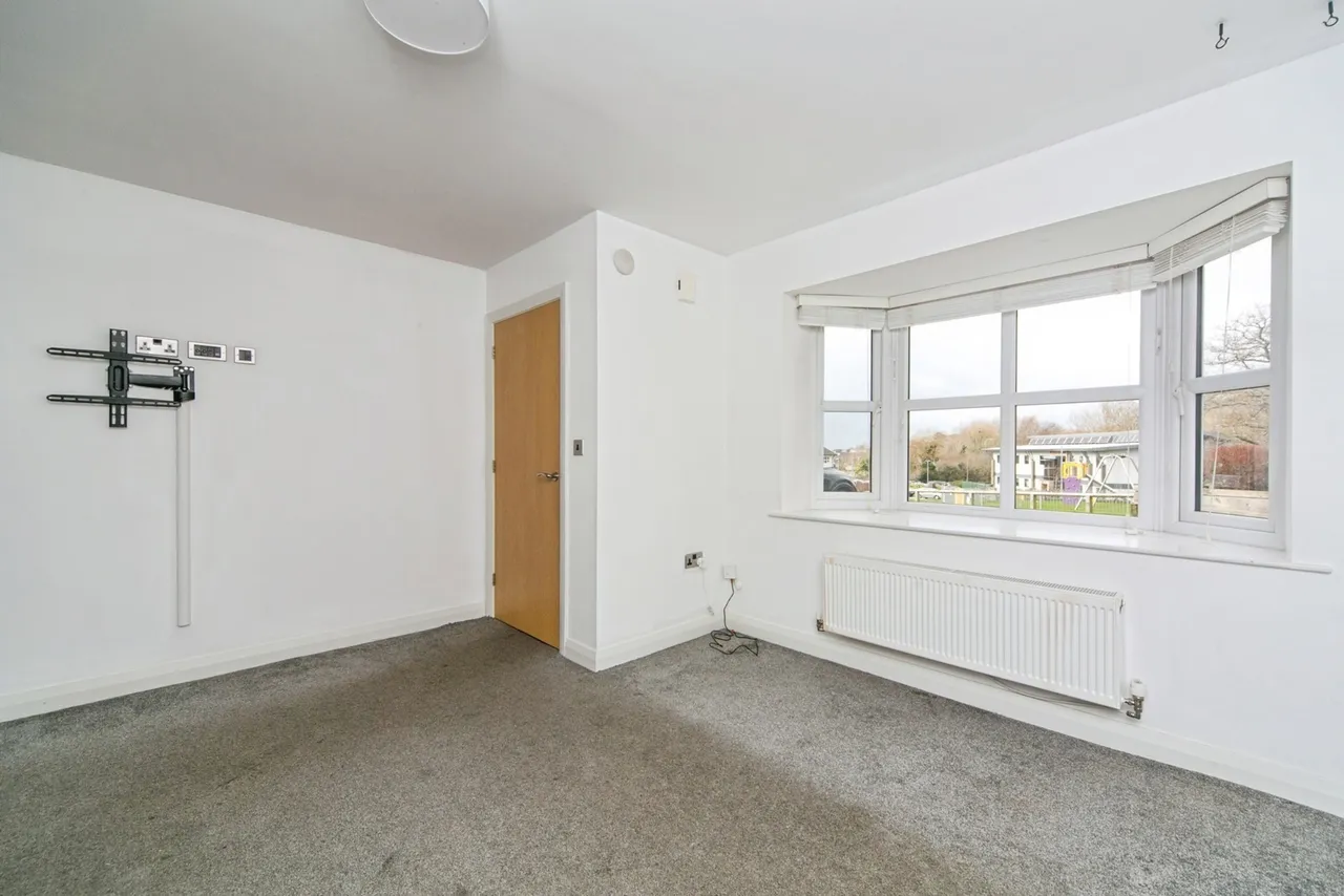 Lon Parciau, Llandudno Junction, LL31, photo 2