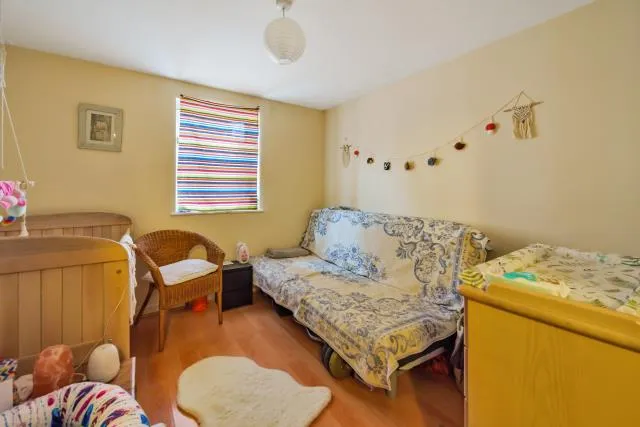 Nymet Court, Aylesbury, HP19, photo 5