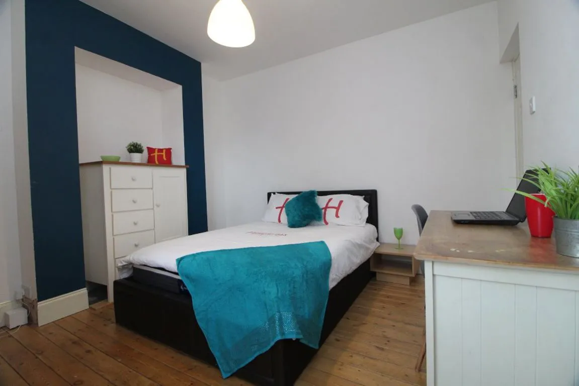 1 bed property to rent, Whitehouse Lane, S6